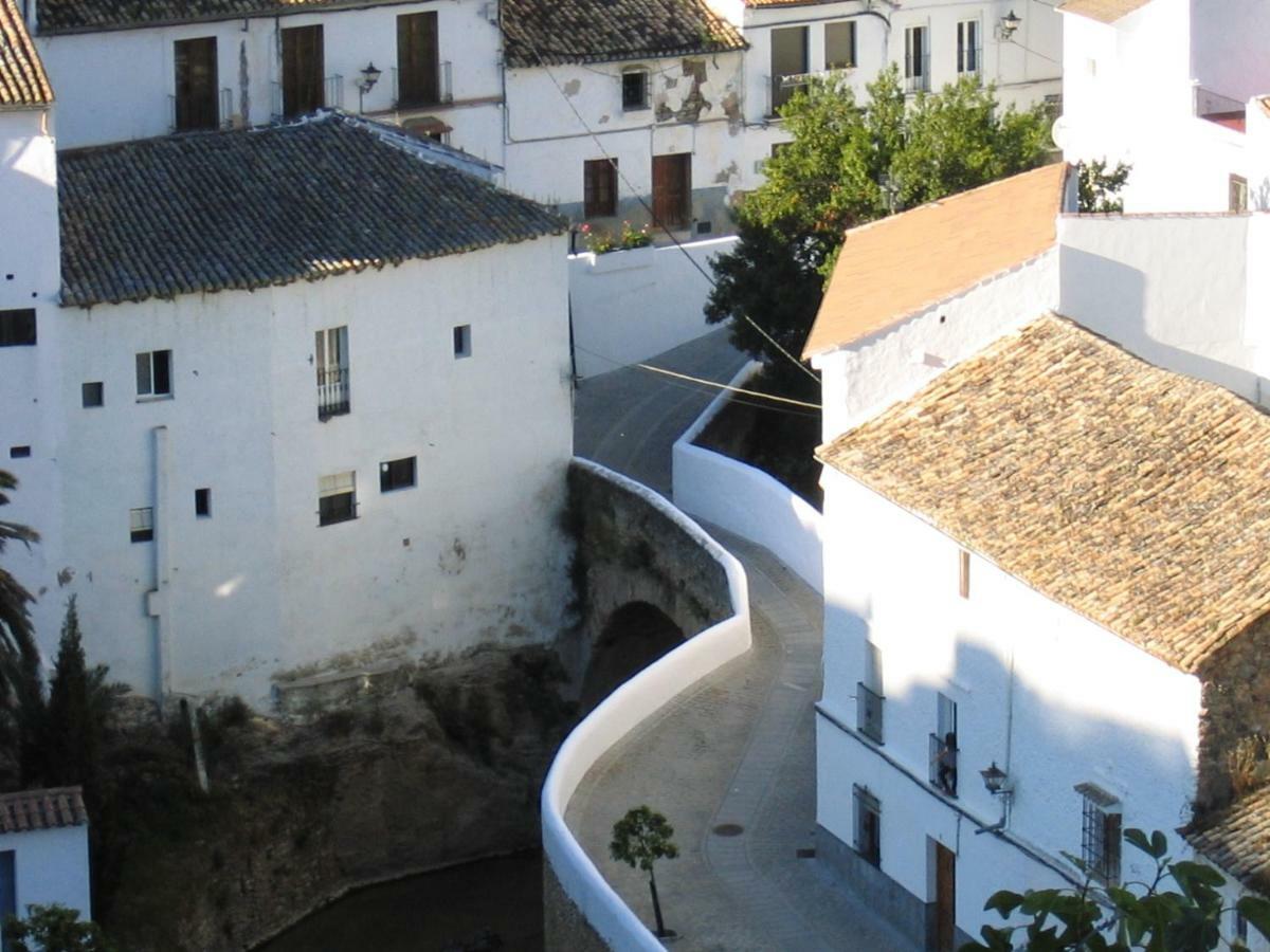 El Palacete Setenil De Las Bodegas Exterior photo